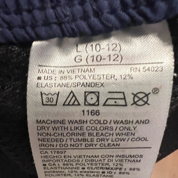 Old Navy Youth Boys Shorts - Size L (10/12) - Picture 3 of 5